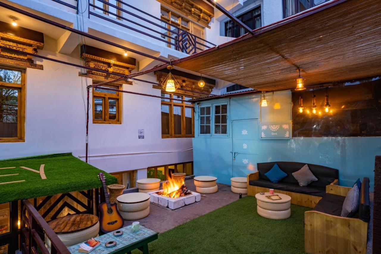 Hostel Zostel Léh Exteriér fotografie
